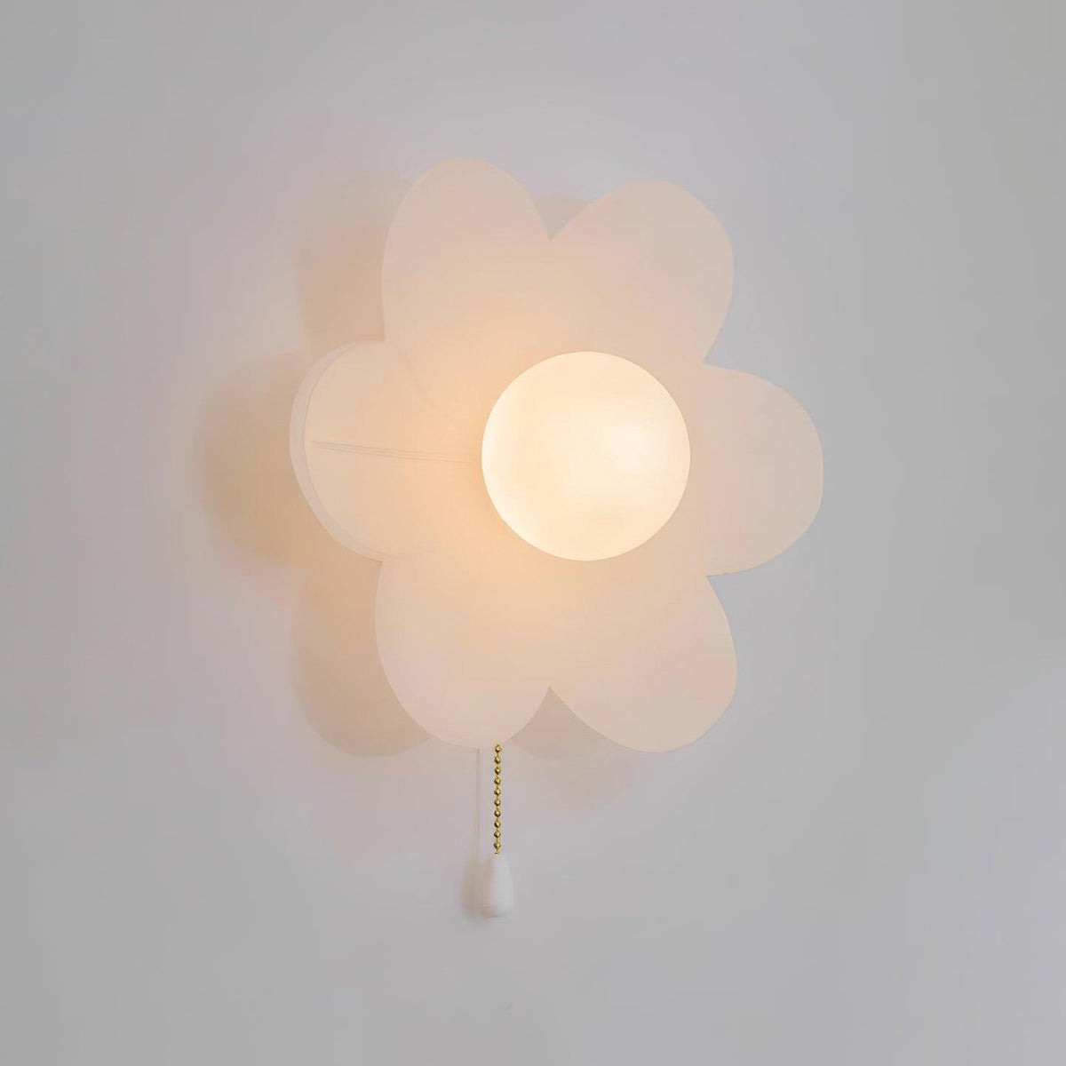 Bov Nordic Art Flowers Resin Wall Lamp