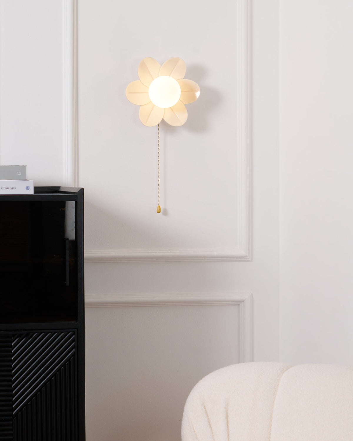 Bov Nordic Art Flowers Resin Wall Lamp