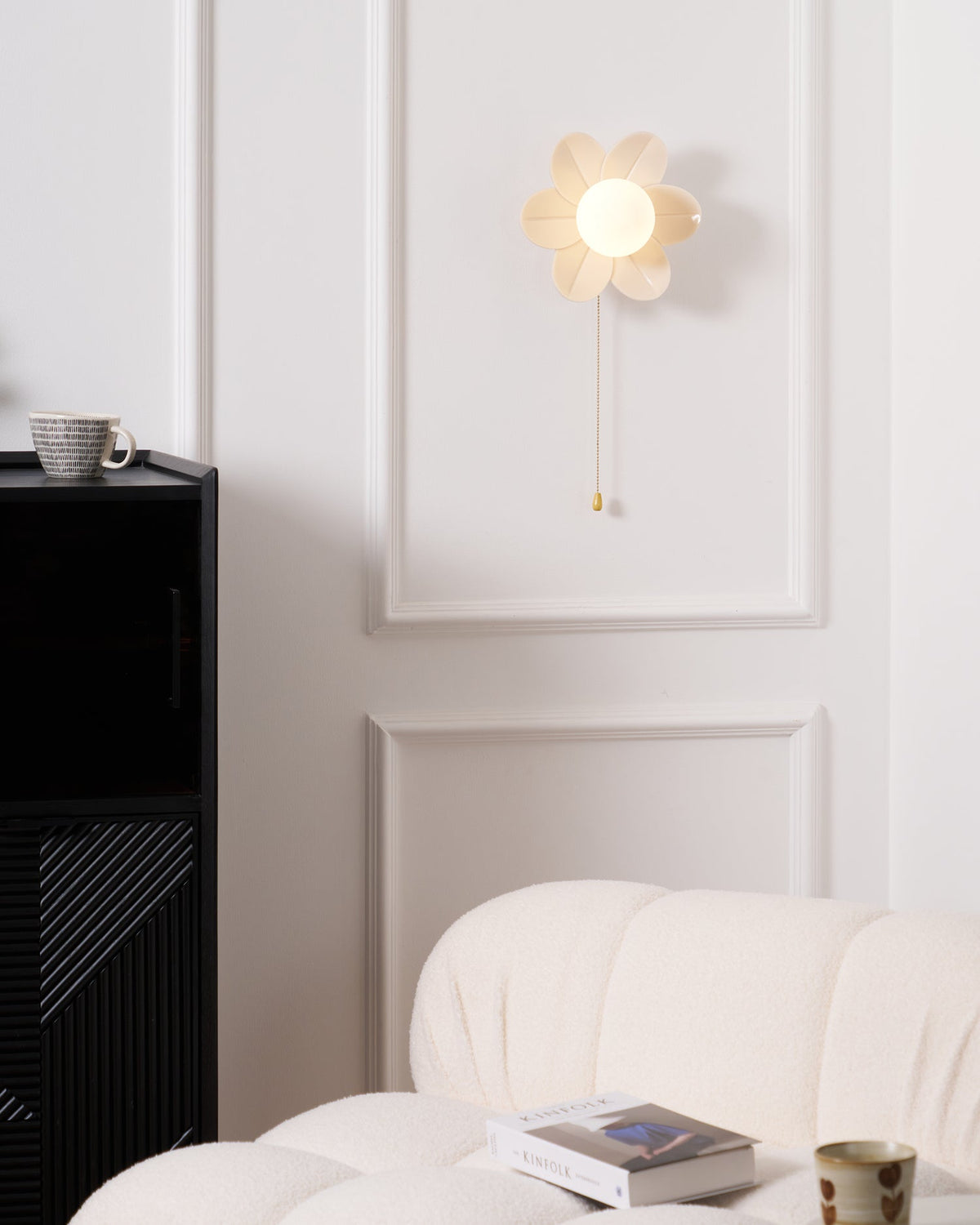 Bov Nordic Art Flowers Resin Wall Lamp