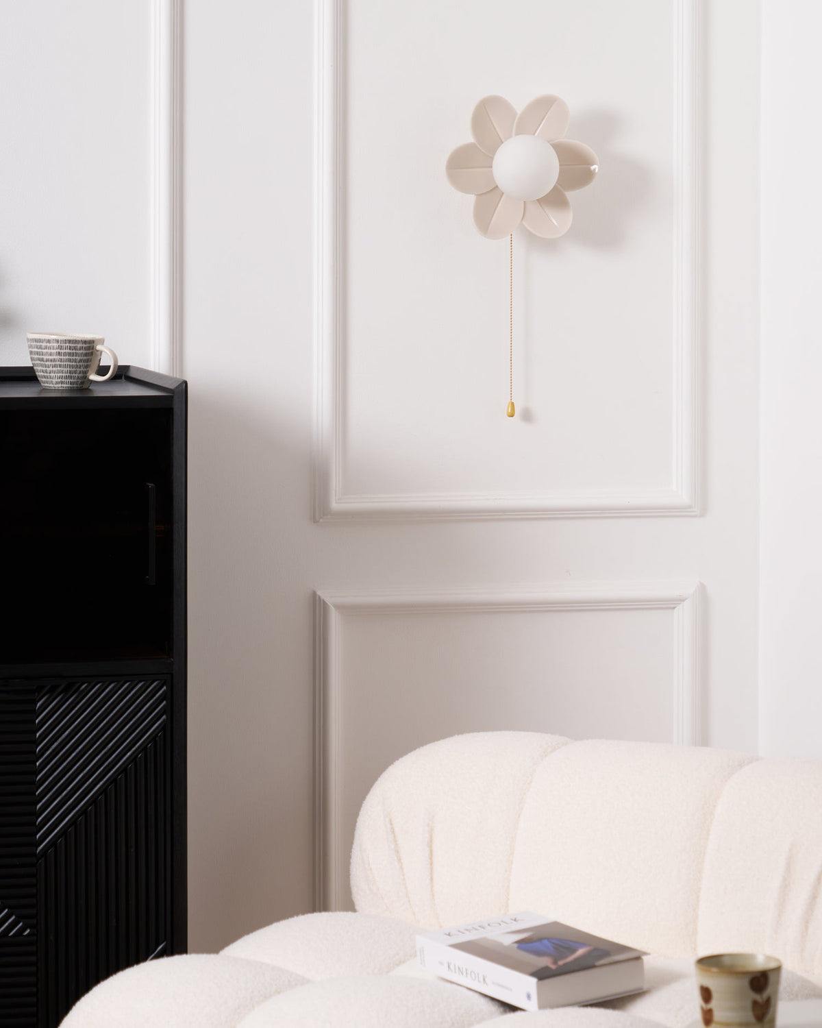 Bov Nordic Art Flowers Resin Wall Lamp