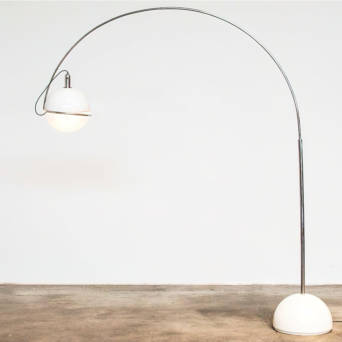 Lumiora Floor Lamp