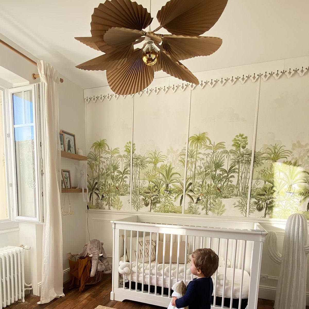 Wedugil Folded Leaf Lotus Pendant Lamp Paper