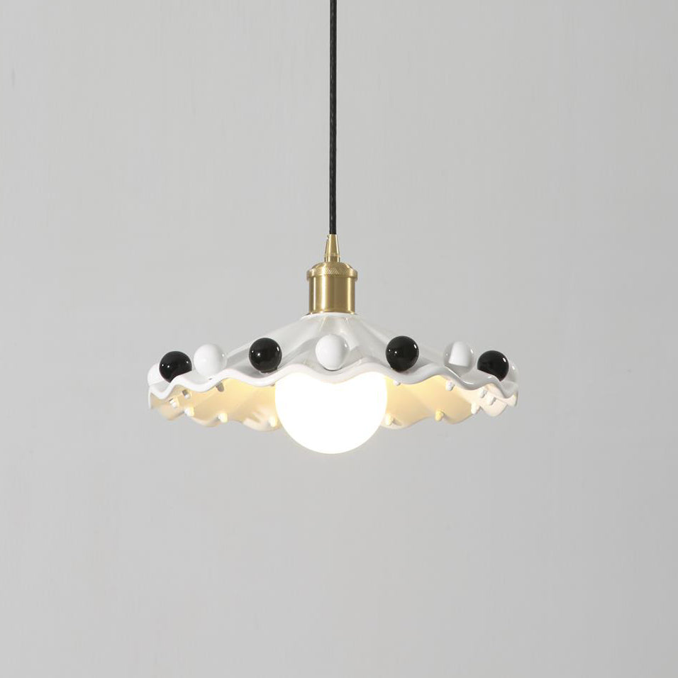 Solvira Pendant Lamp Wavy Ceramic Shade