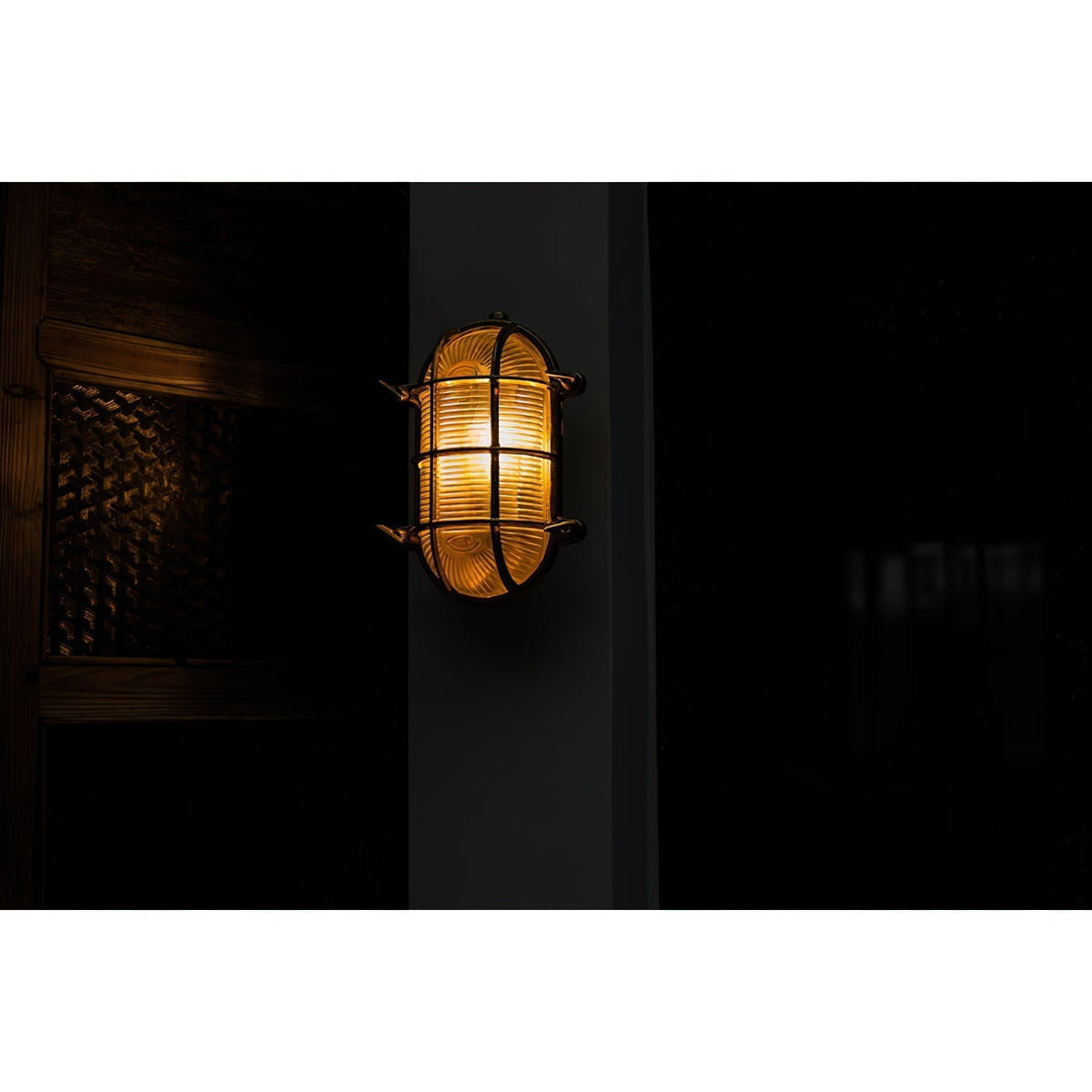 Lioriette Wall Lamp