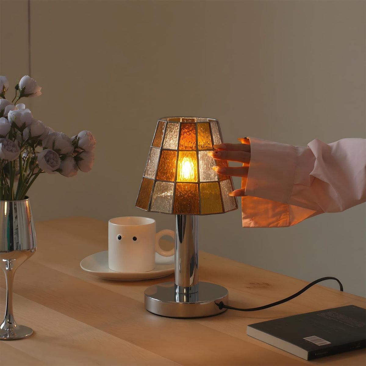 Virauia Table Lamp