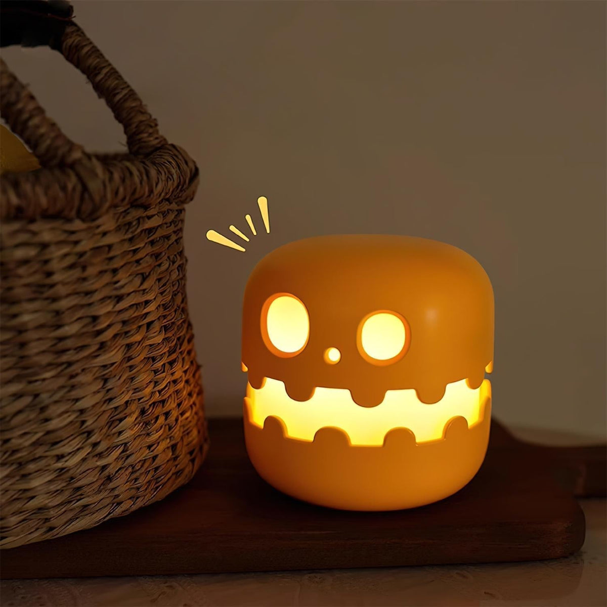 Selorira Table Lamp