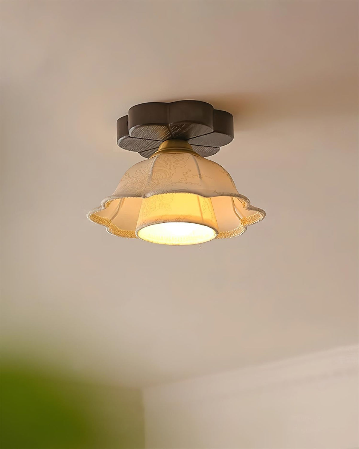 Coral Ceiling Light