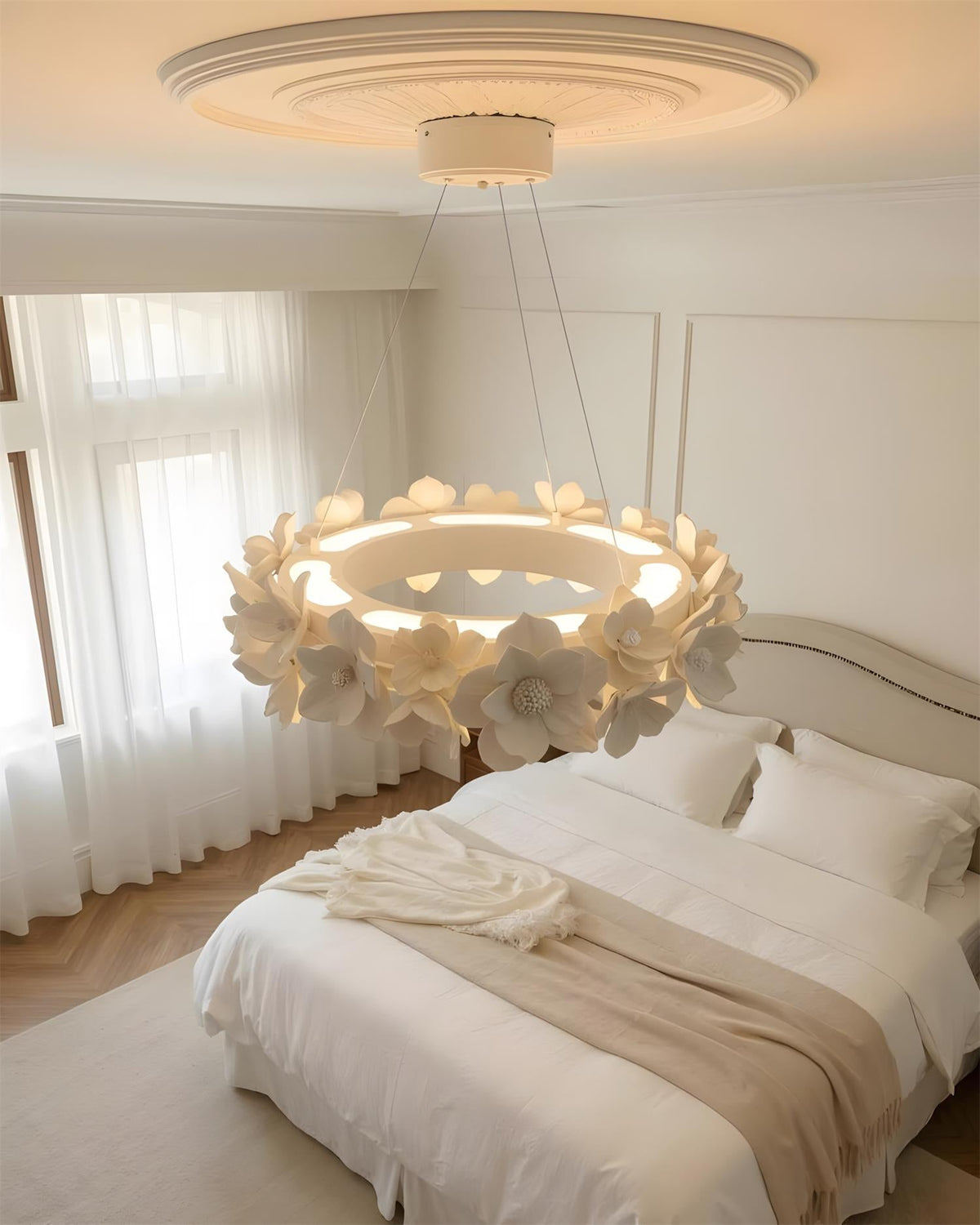 Reneira Chandelier