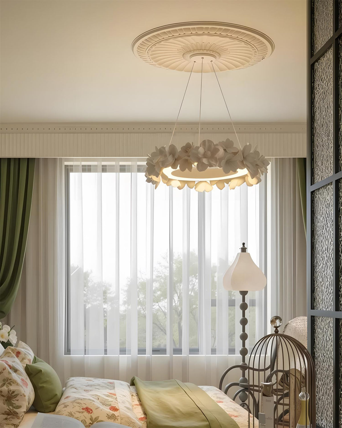 Reneira Chandelier