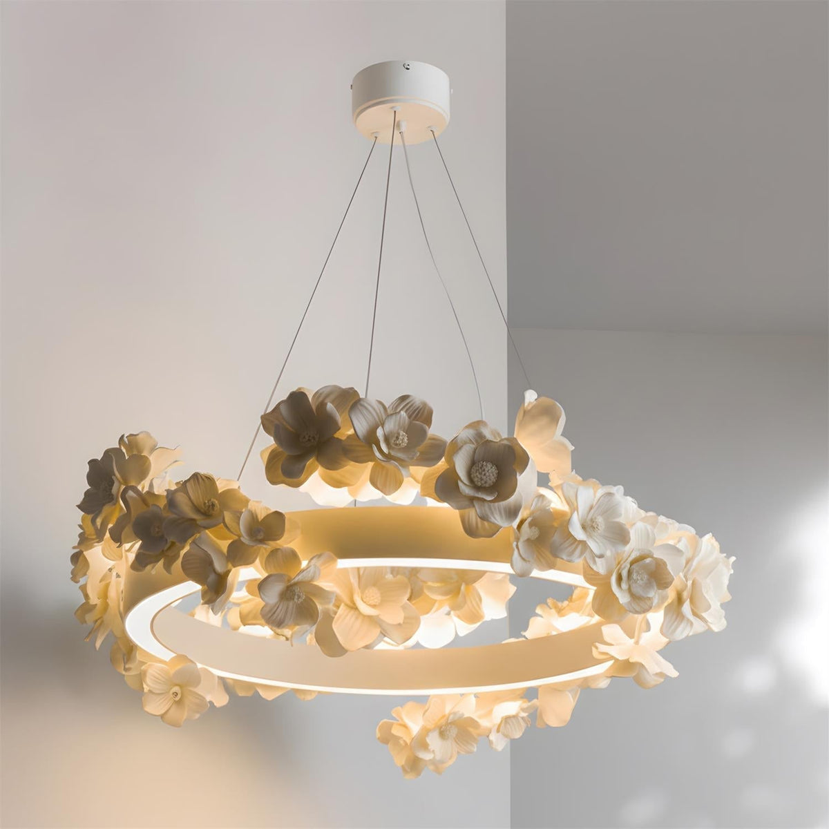 Reneira Chandelier