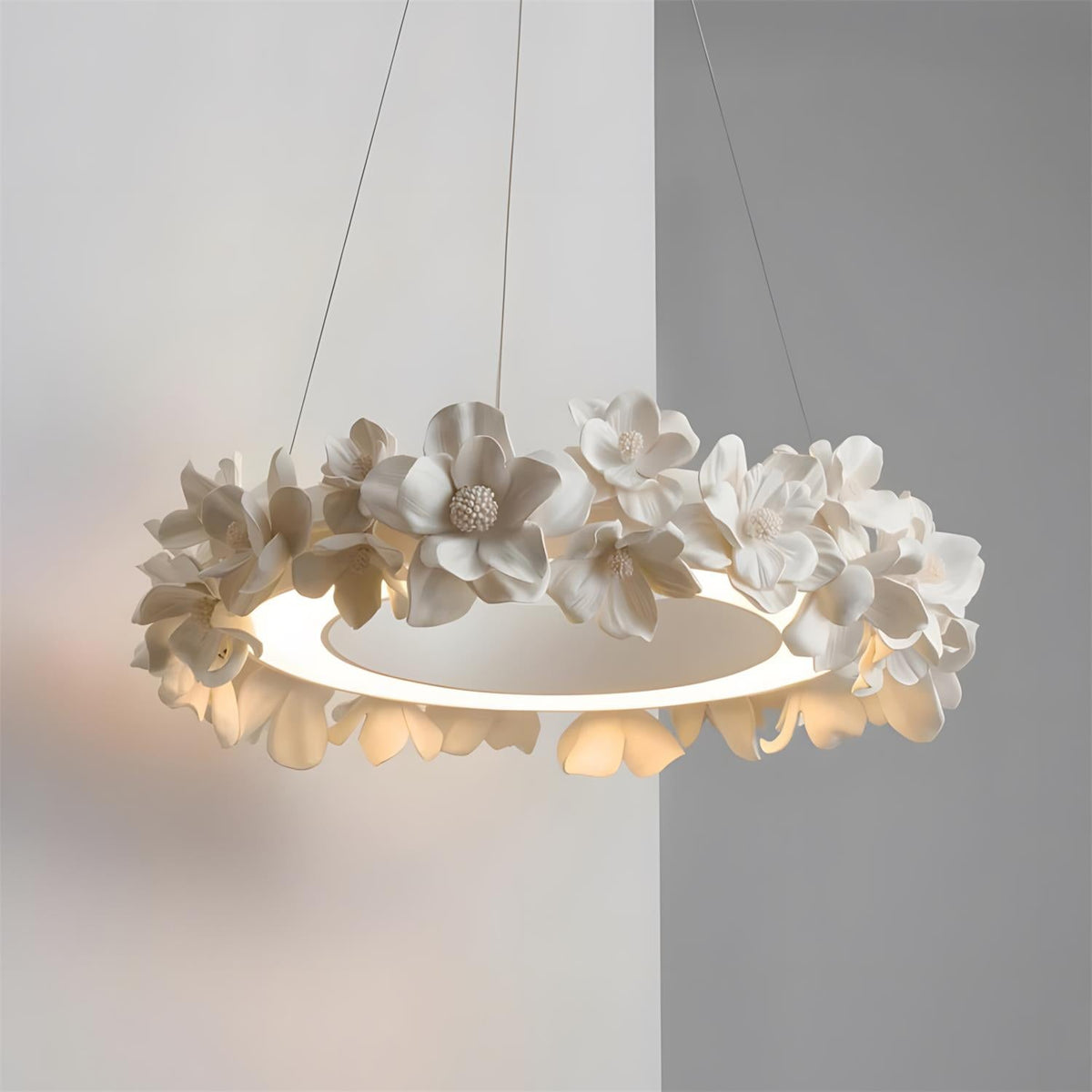 Reneira Chandelier