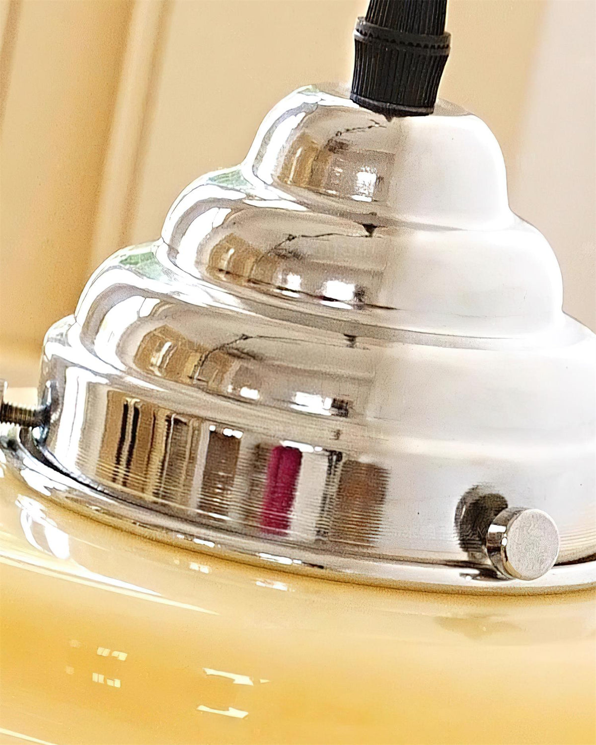 Avenoraine Pendant Light