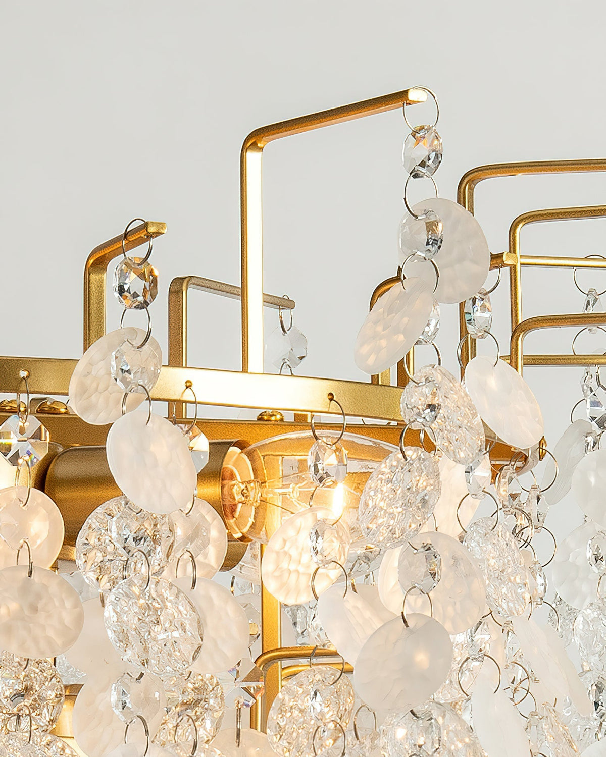 Lucivelle Chandelier