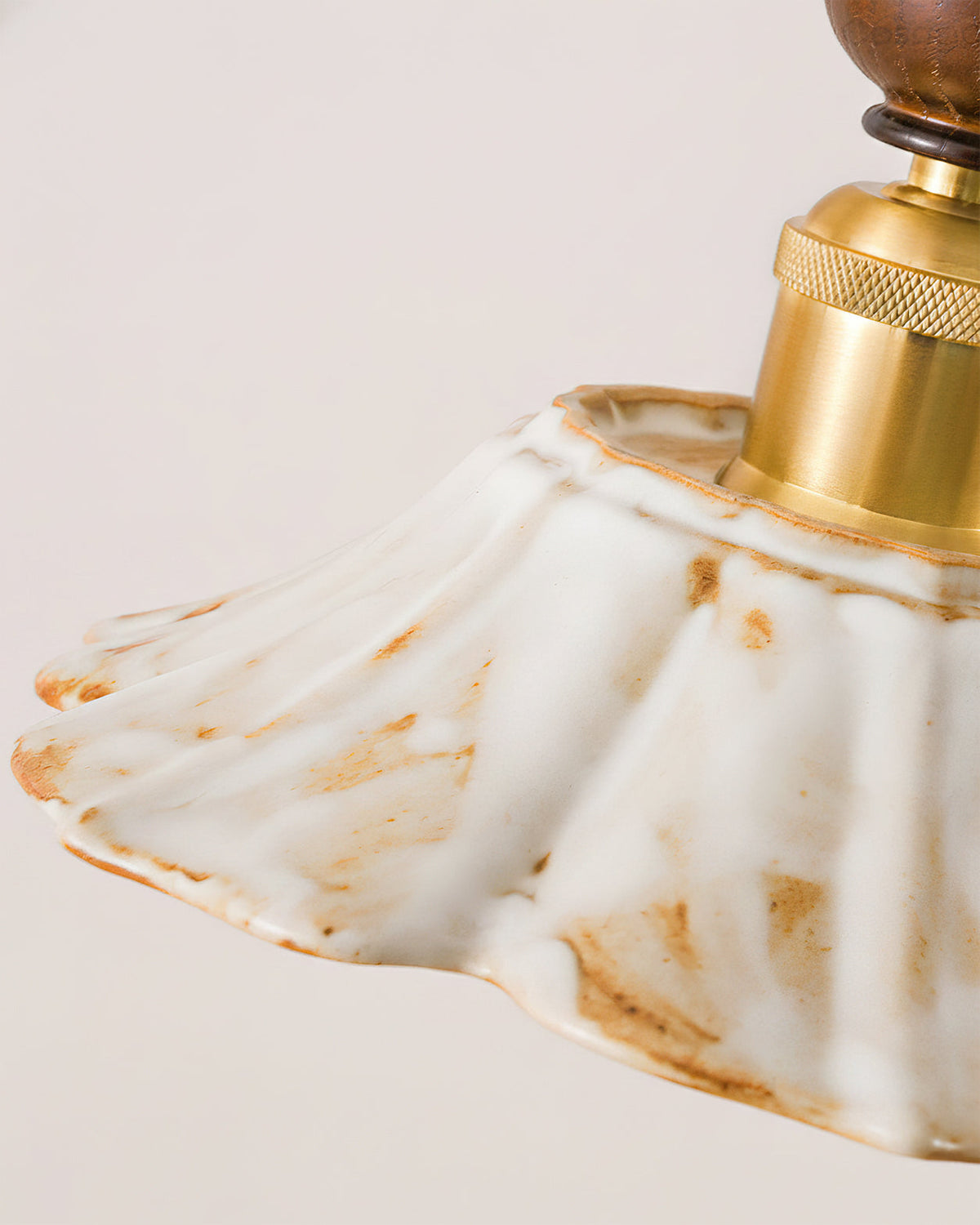 Gigaro Pendant Light