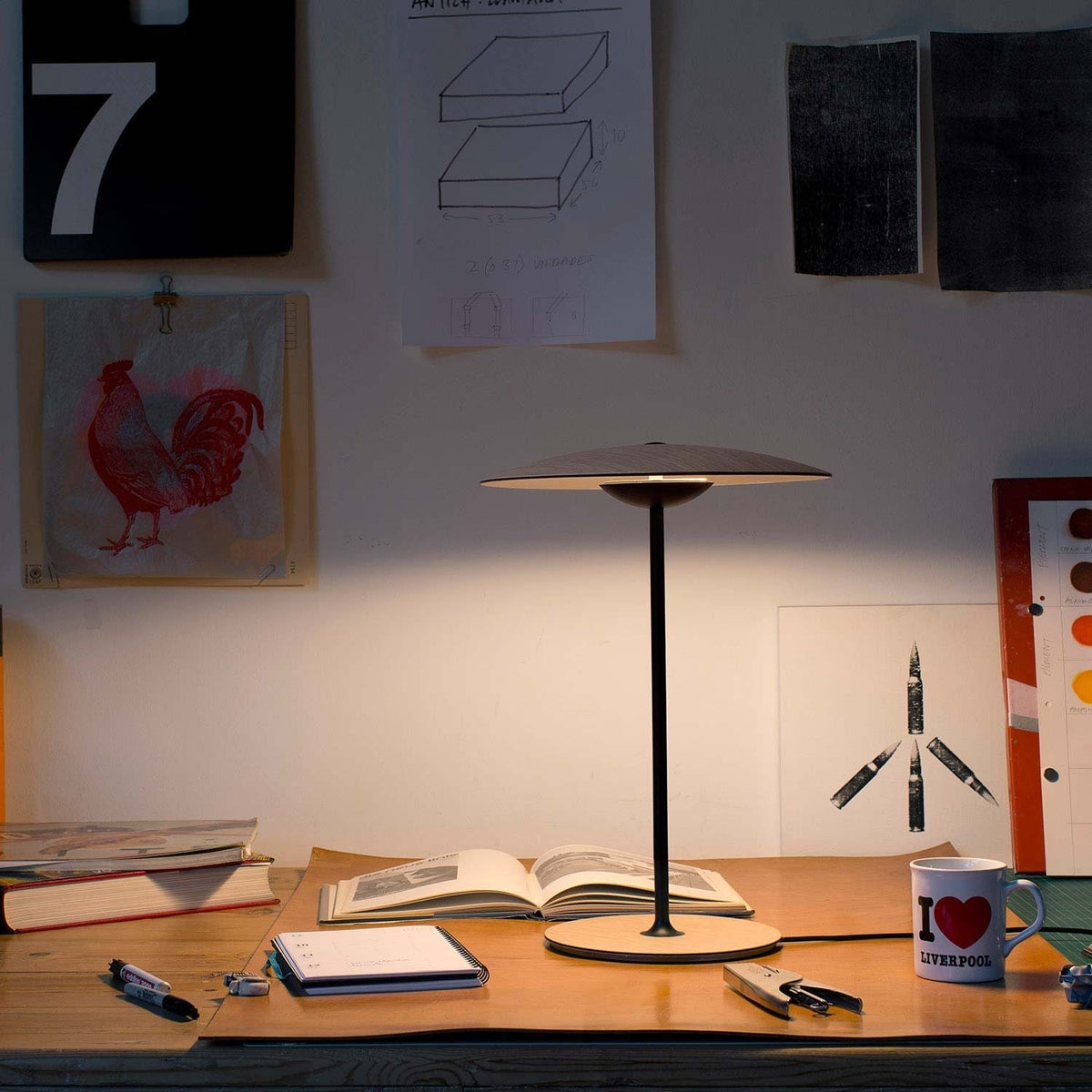 Elaarelia Table Light Slim Minimalist