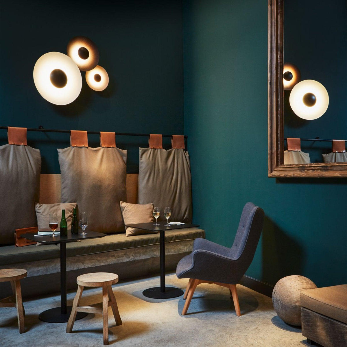 Erlirora Simplicity Glow Plug-in Wall Light