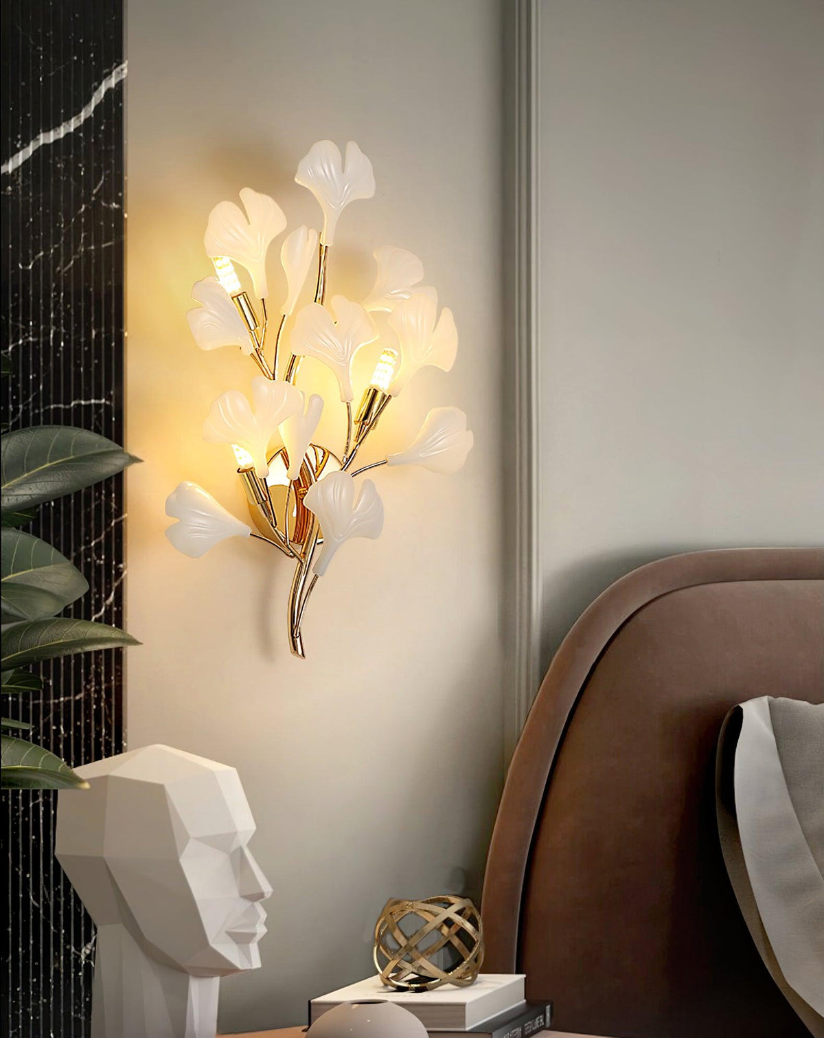 Apry Wall Lamp