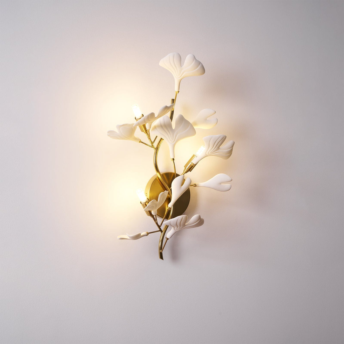 Apry Wall Lamp