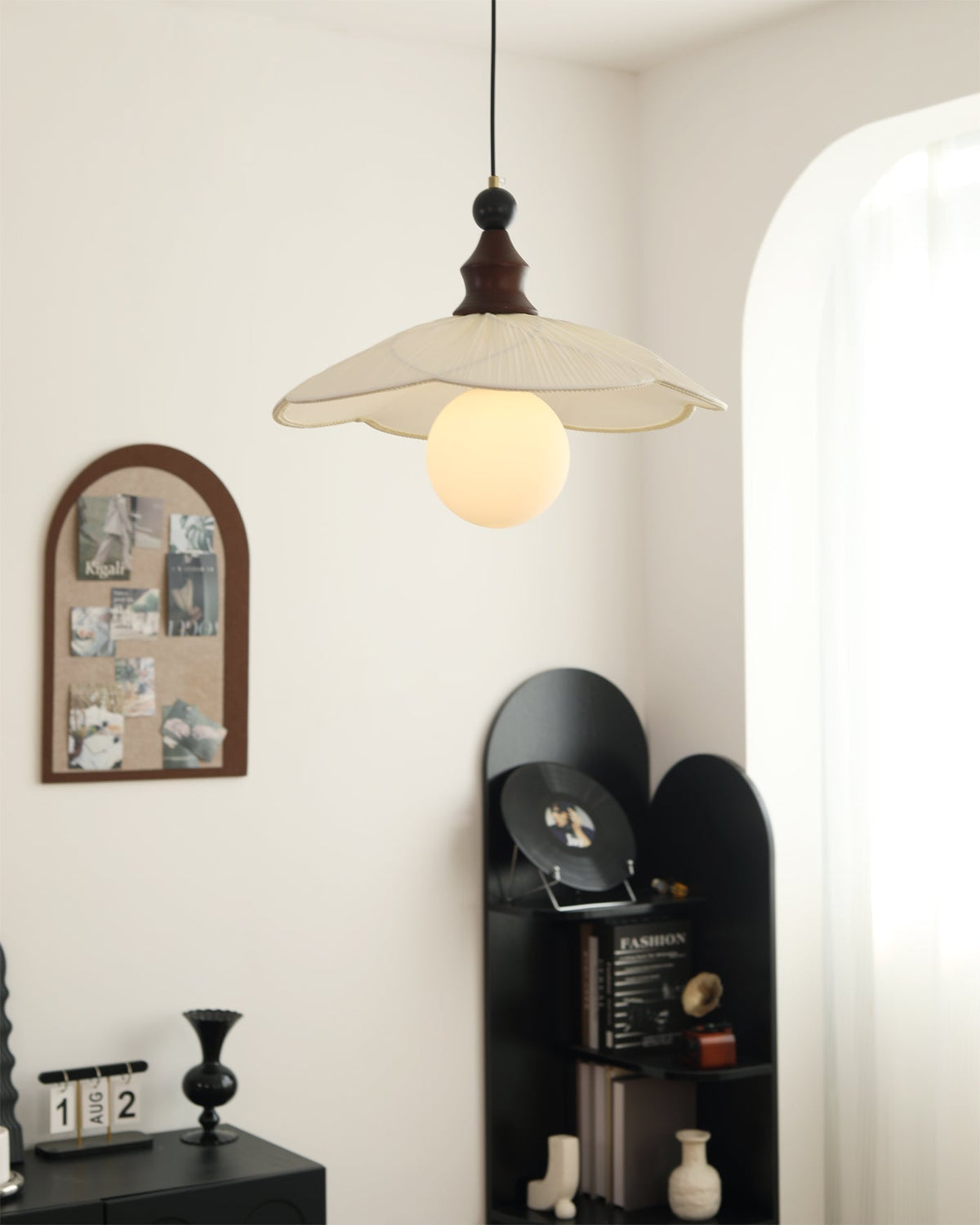 Bellorine Pendant Light