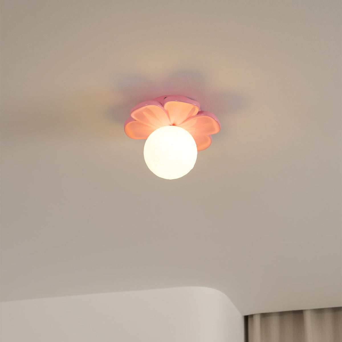 Rivelaya Ceiling Lamp