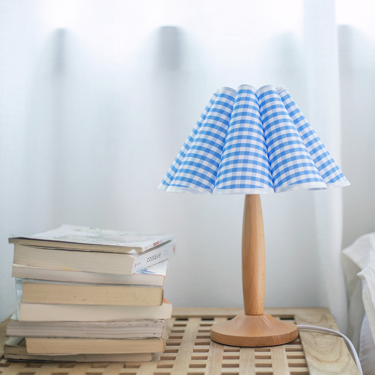 Rivalielle Table Lamp