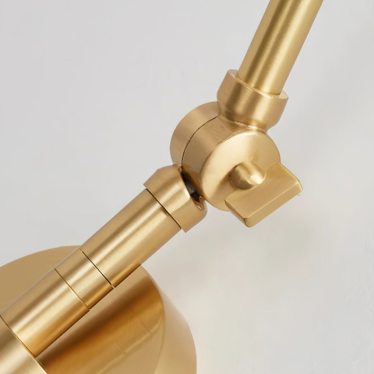 Veldin Wall Lamp