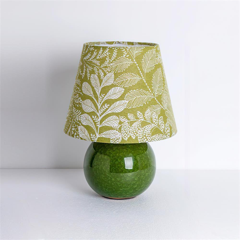 Avenoelia Table Lamp