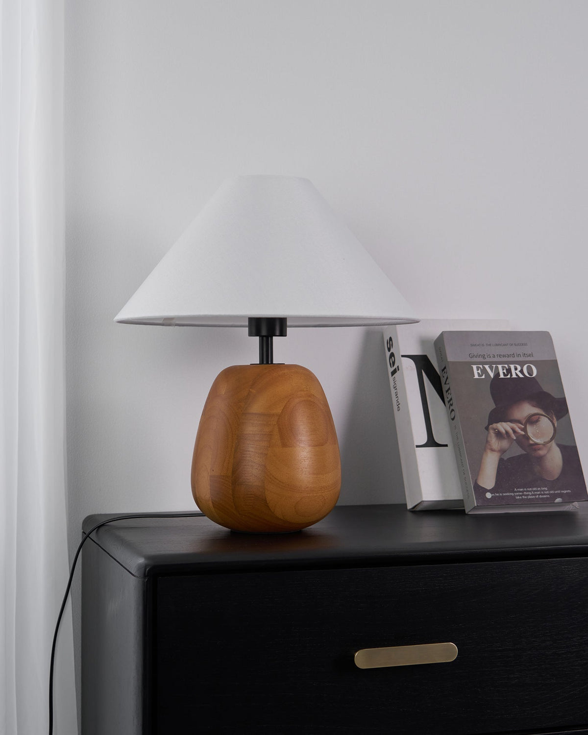 Mosa Table Lamp