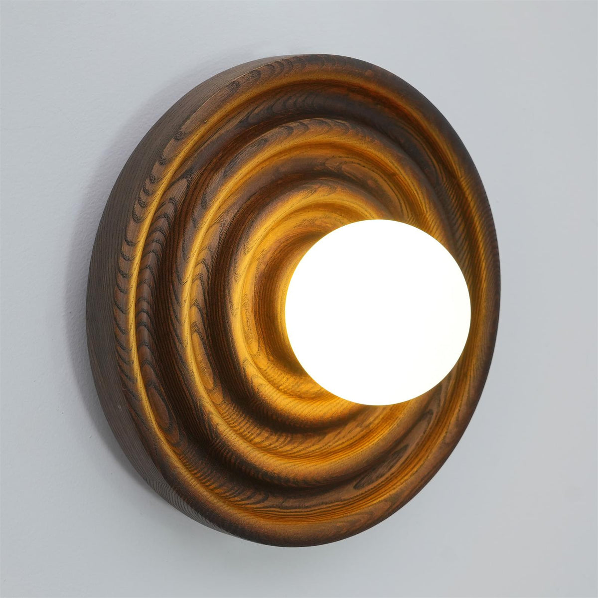 Aldinise Wall Lamp Ripple with Ash Wood Body and Glass Globe Shade