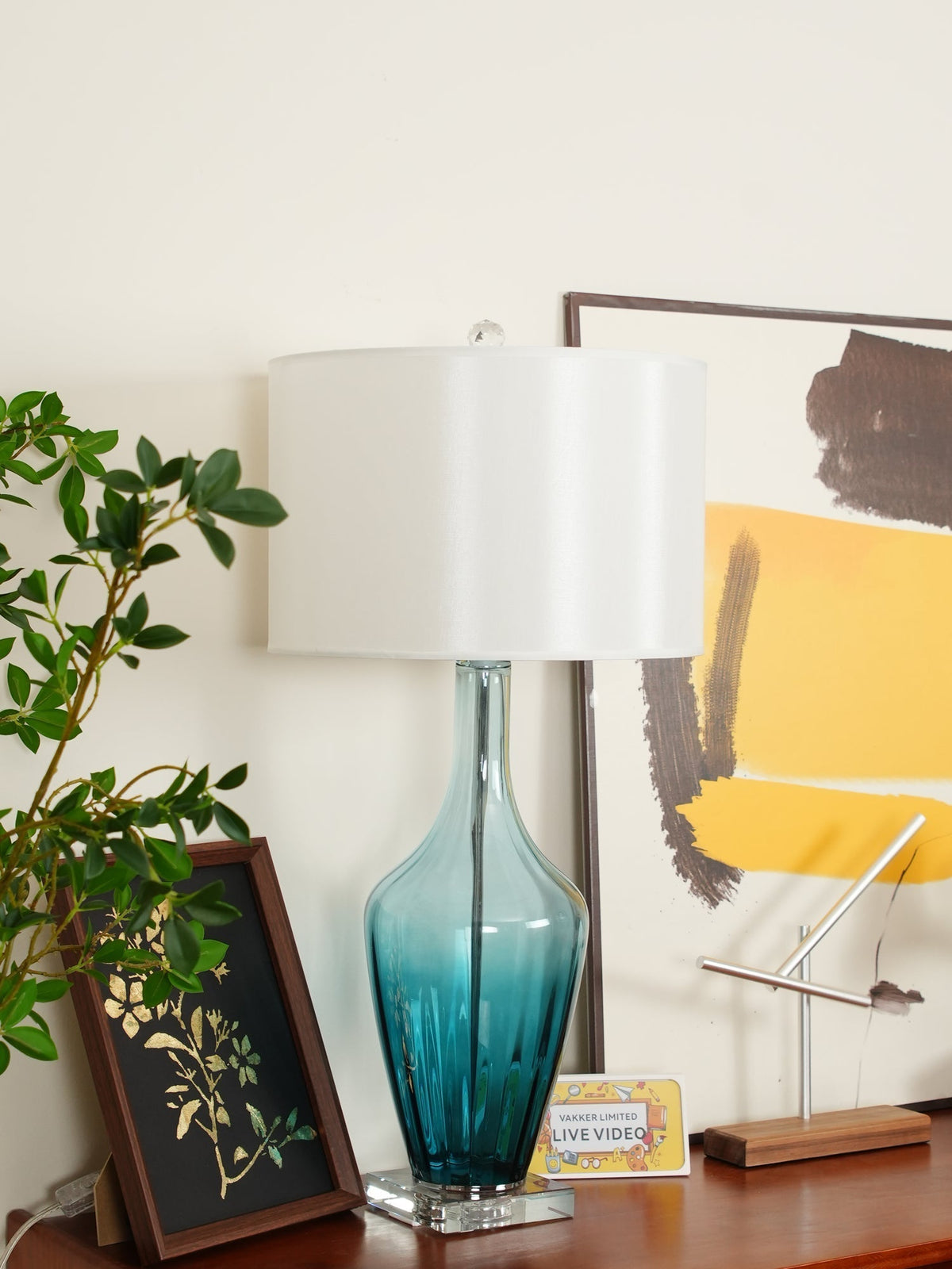 Celanelia Glass Table Lamp