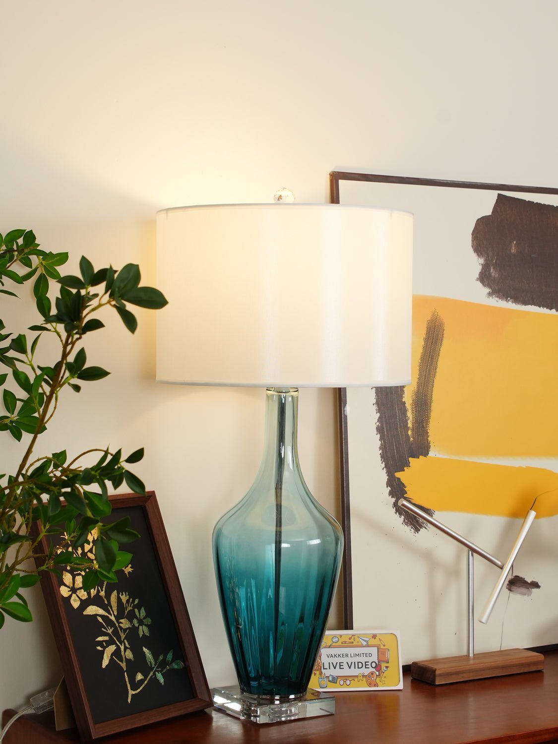 Celanelia Glass Table Lamp