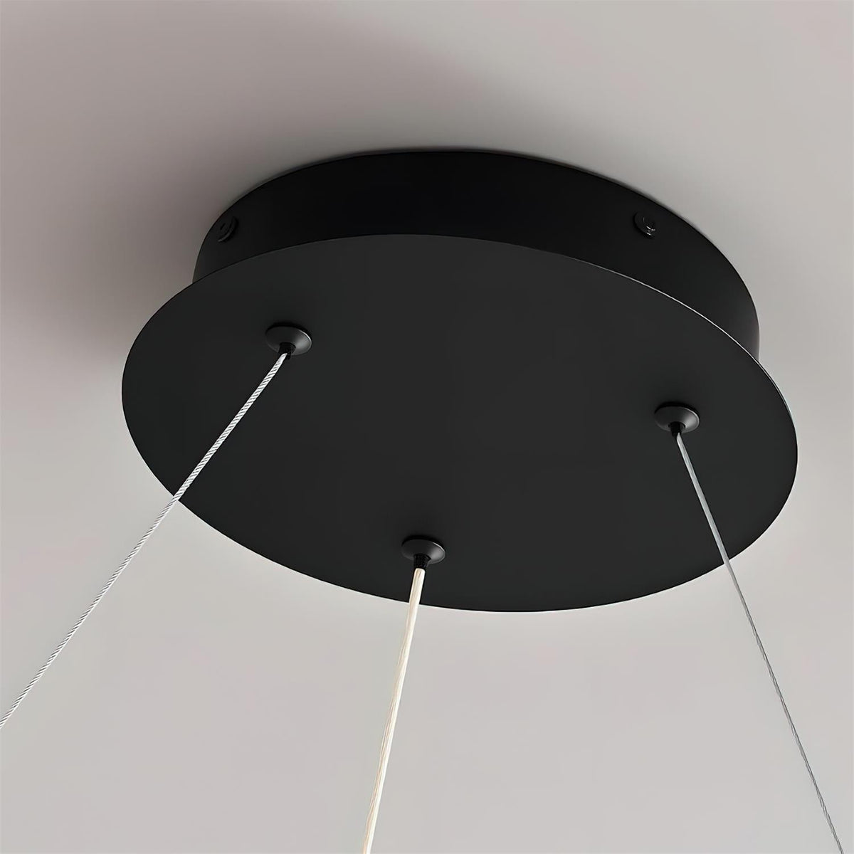 Rivivora Chandelier