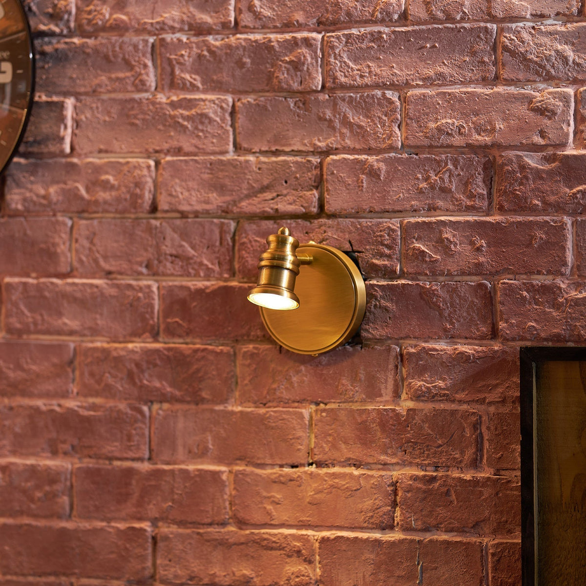 Corten Brass Wall Lamp