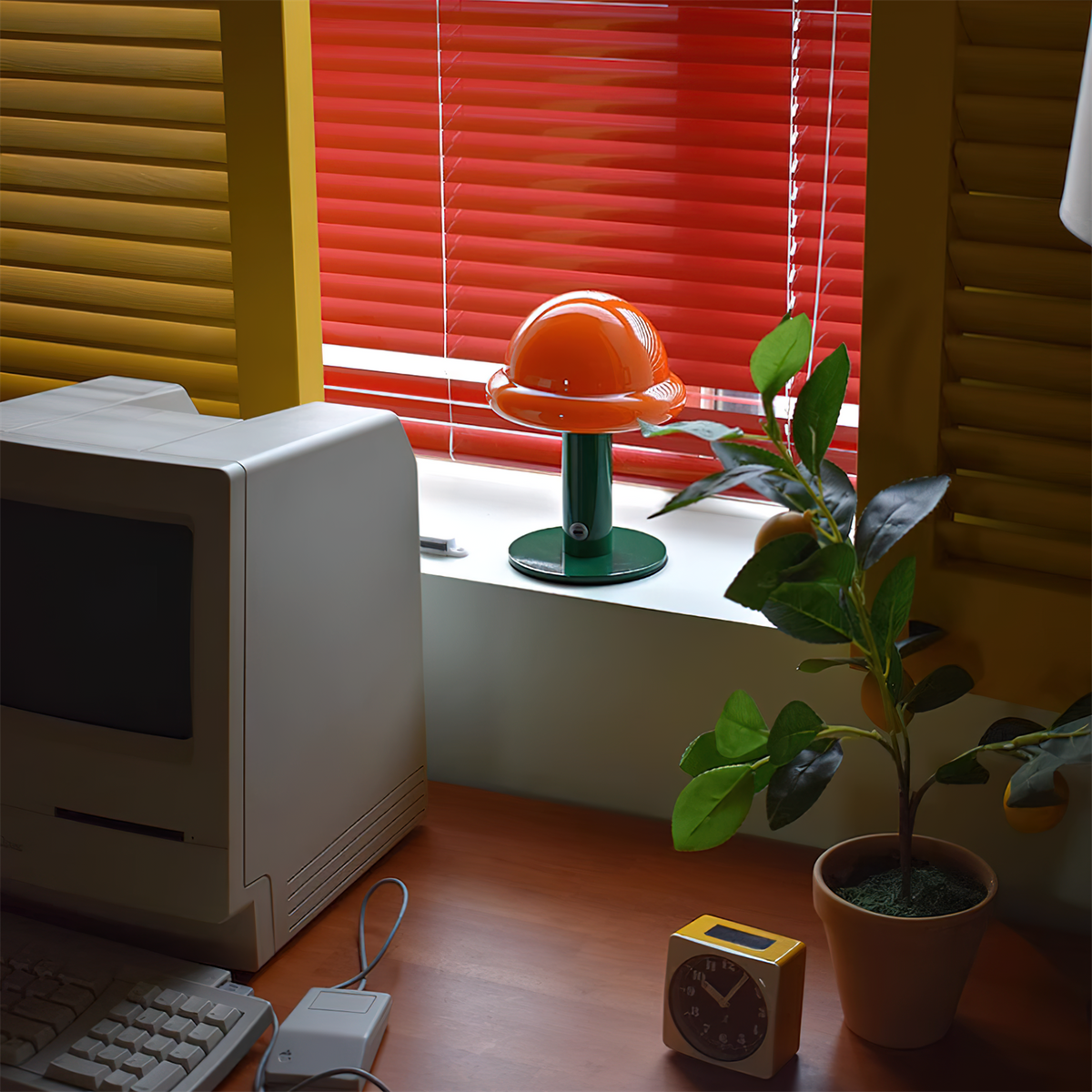 Liorelira Table Lamp