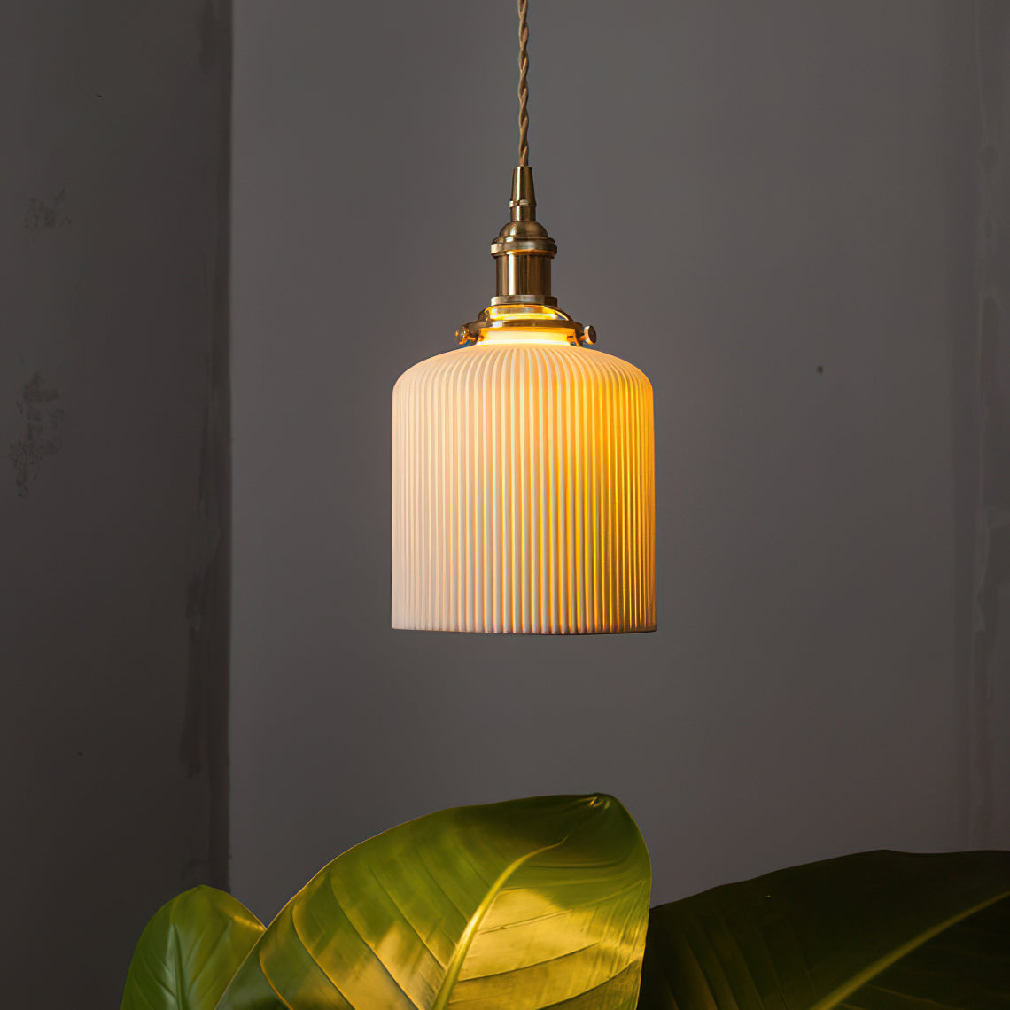 Miraria Ribbed Ceramics Pendant Lamp