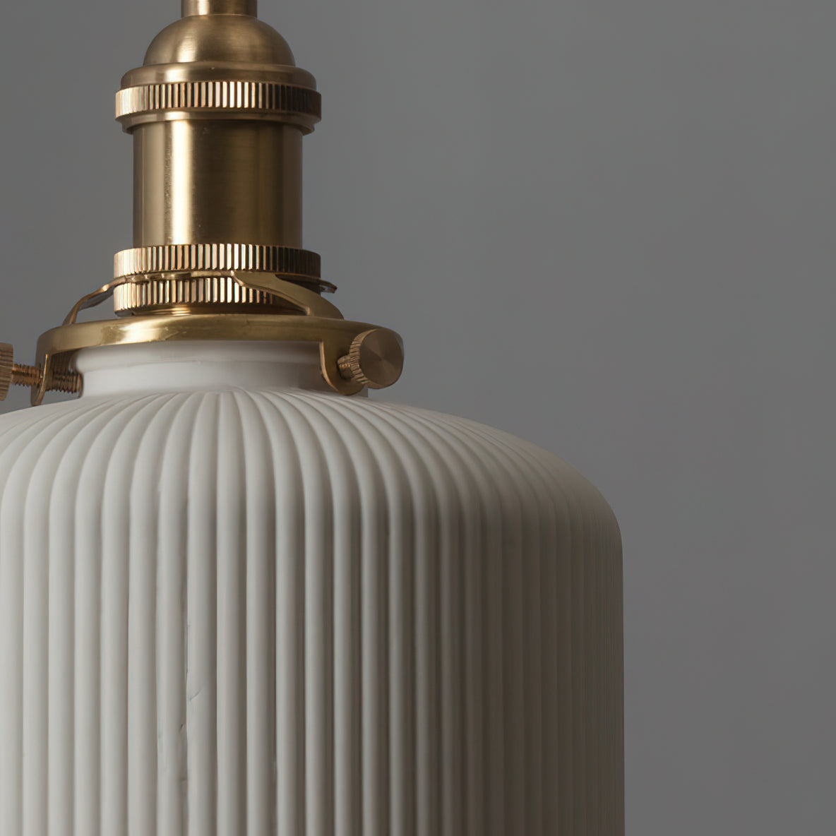 Miraria Ribbed Ceramics Pendant Lamp