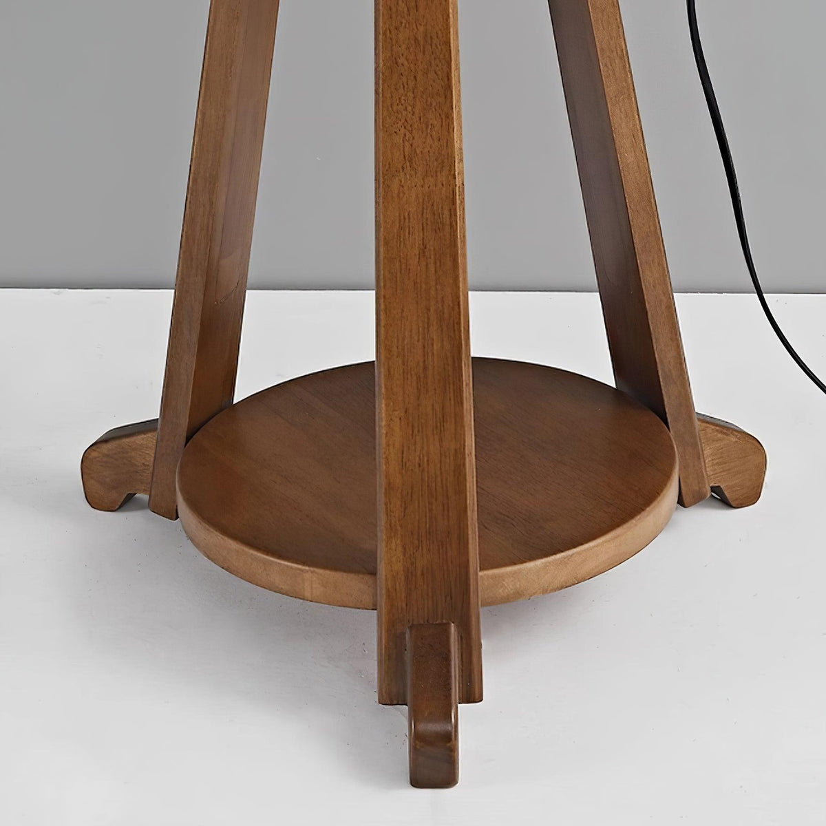 Oreloriella Floor Lamp