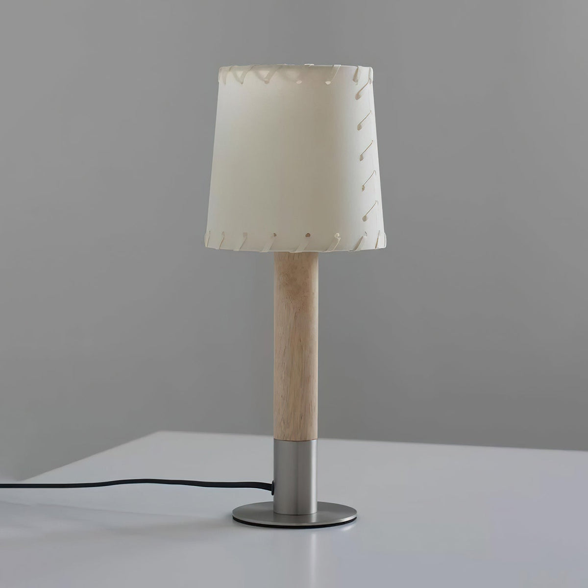 Liorenaya Table Lamp