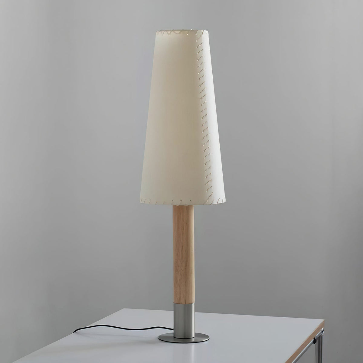 Liorenaya Table Lamp