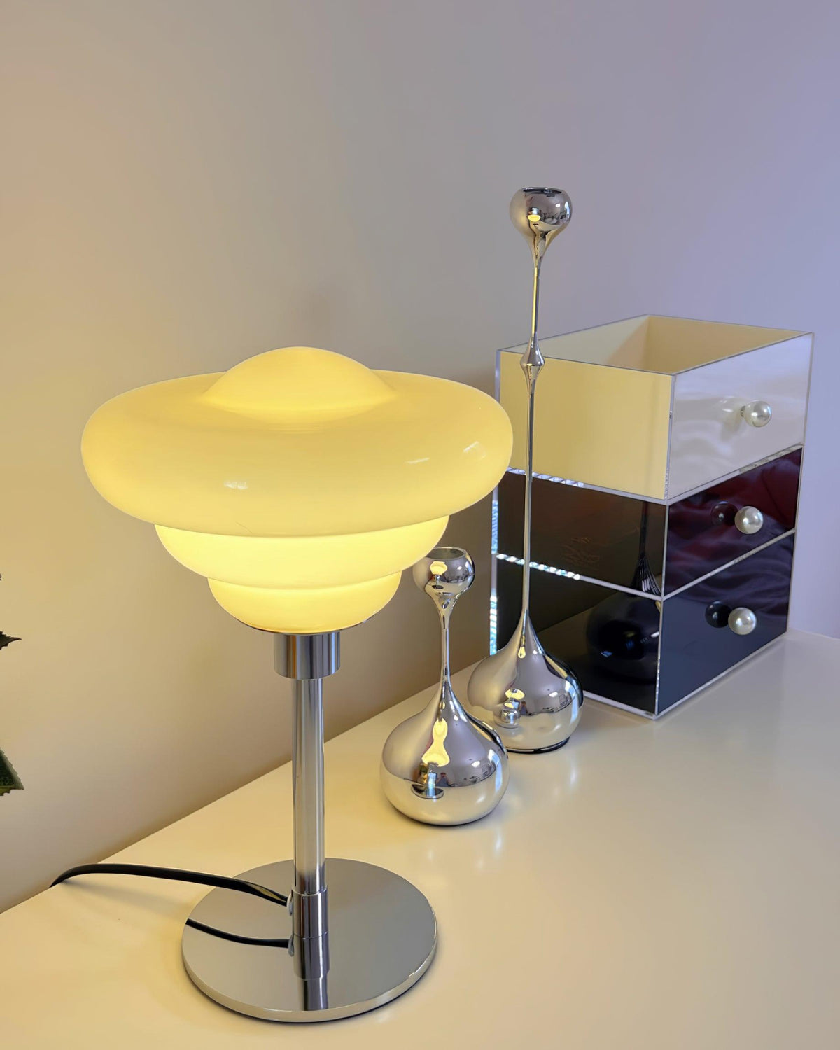 Oreloaine Table Lamp