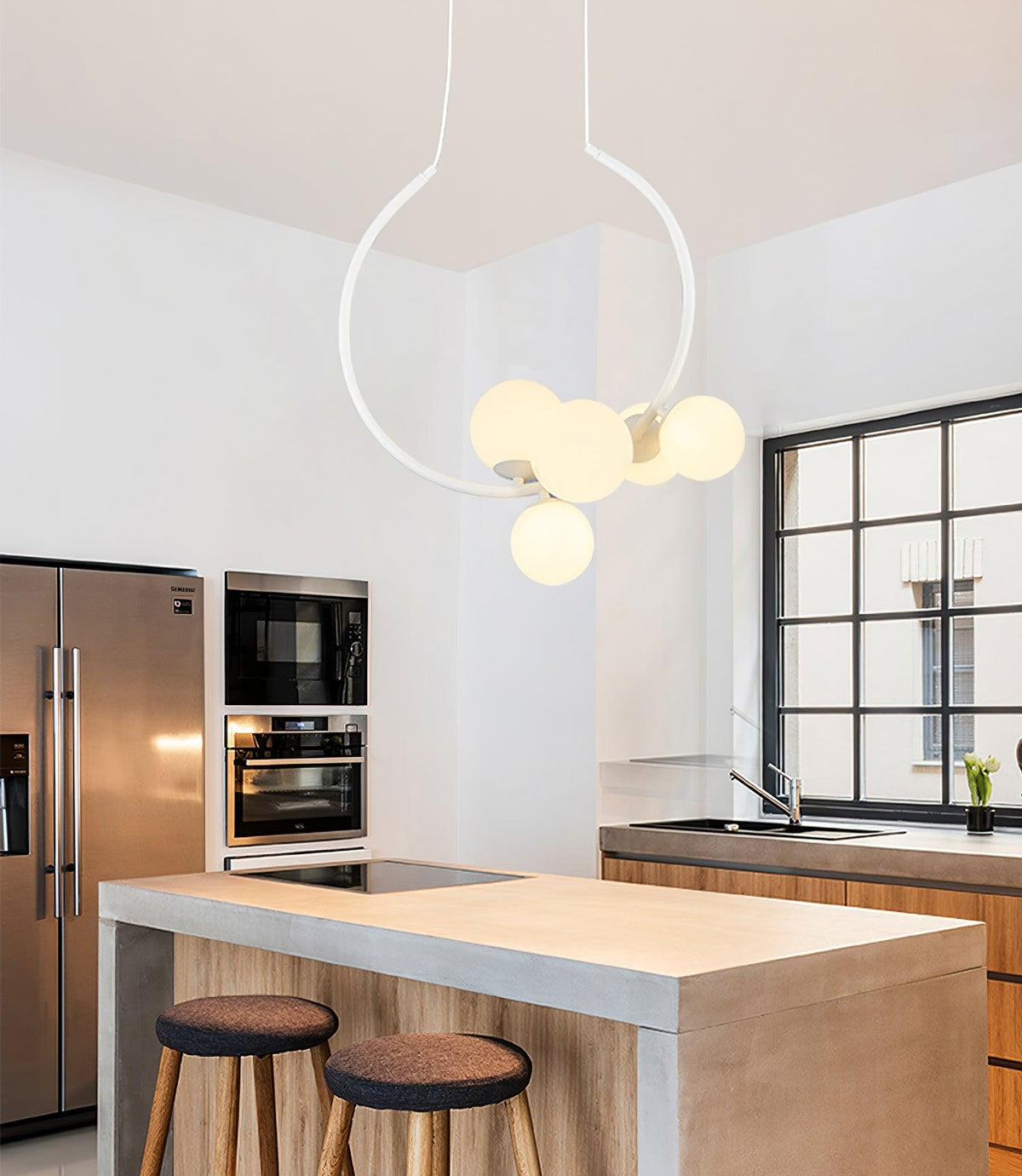 Cosorus Glass Pendant Light