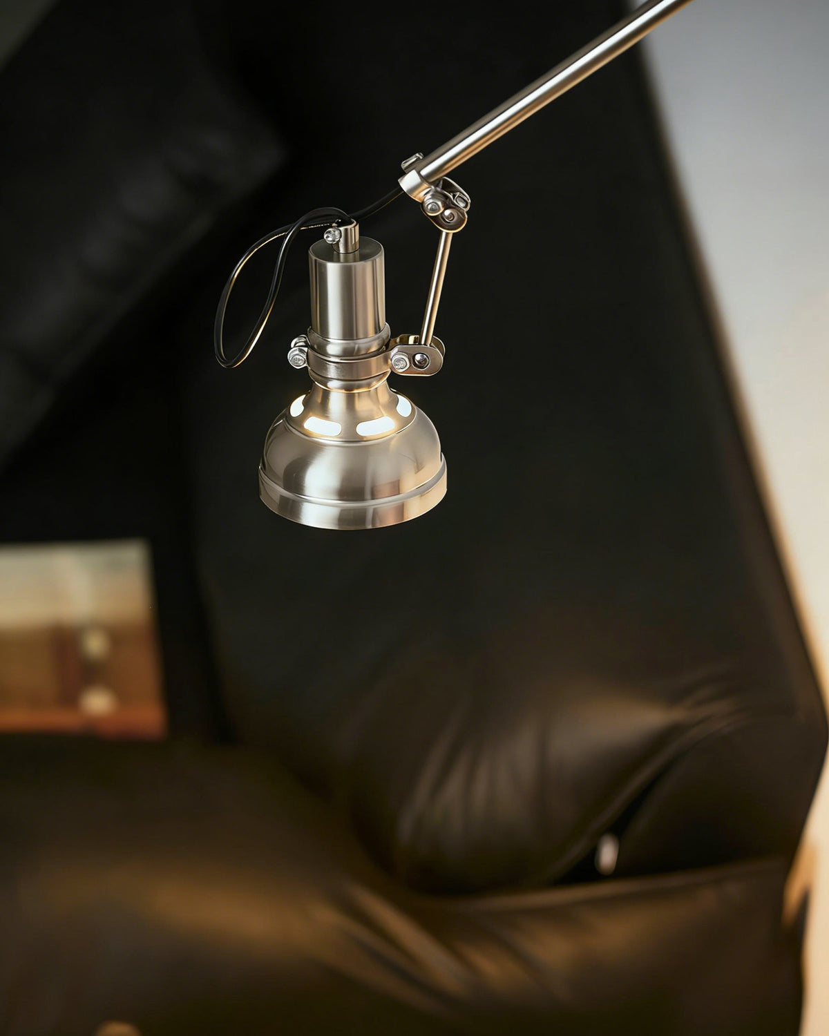 Liororenne Wall Lamp