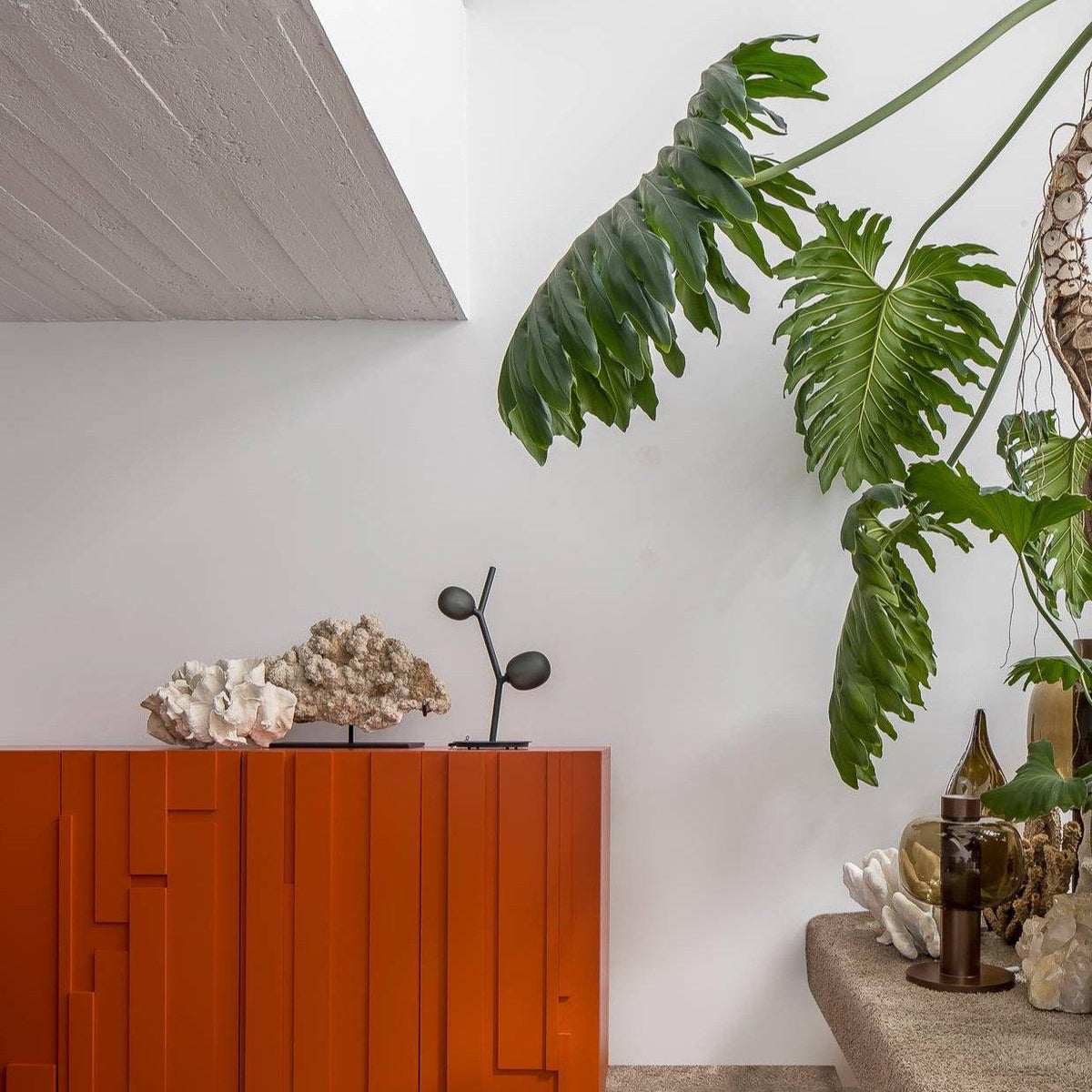 Selinelle Table Lamp