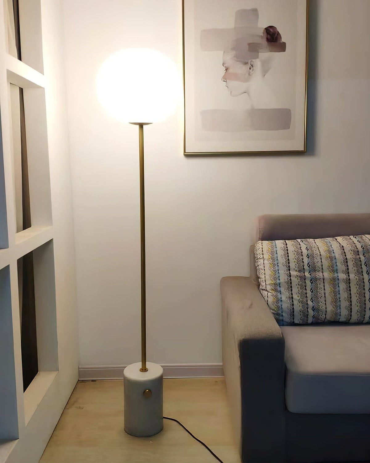 Calueria Floor Lamp