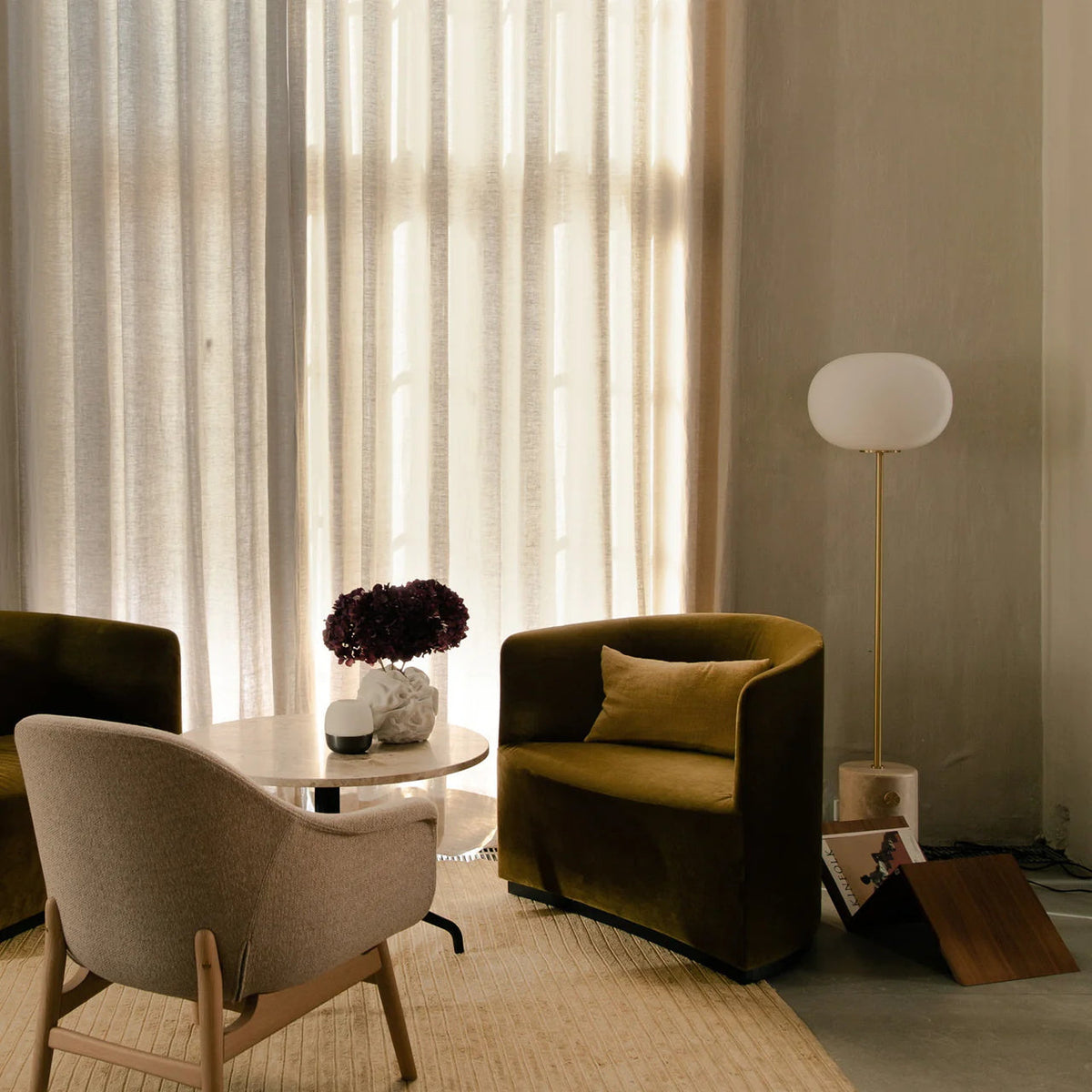 Calueria Floor Lamp