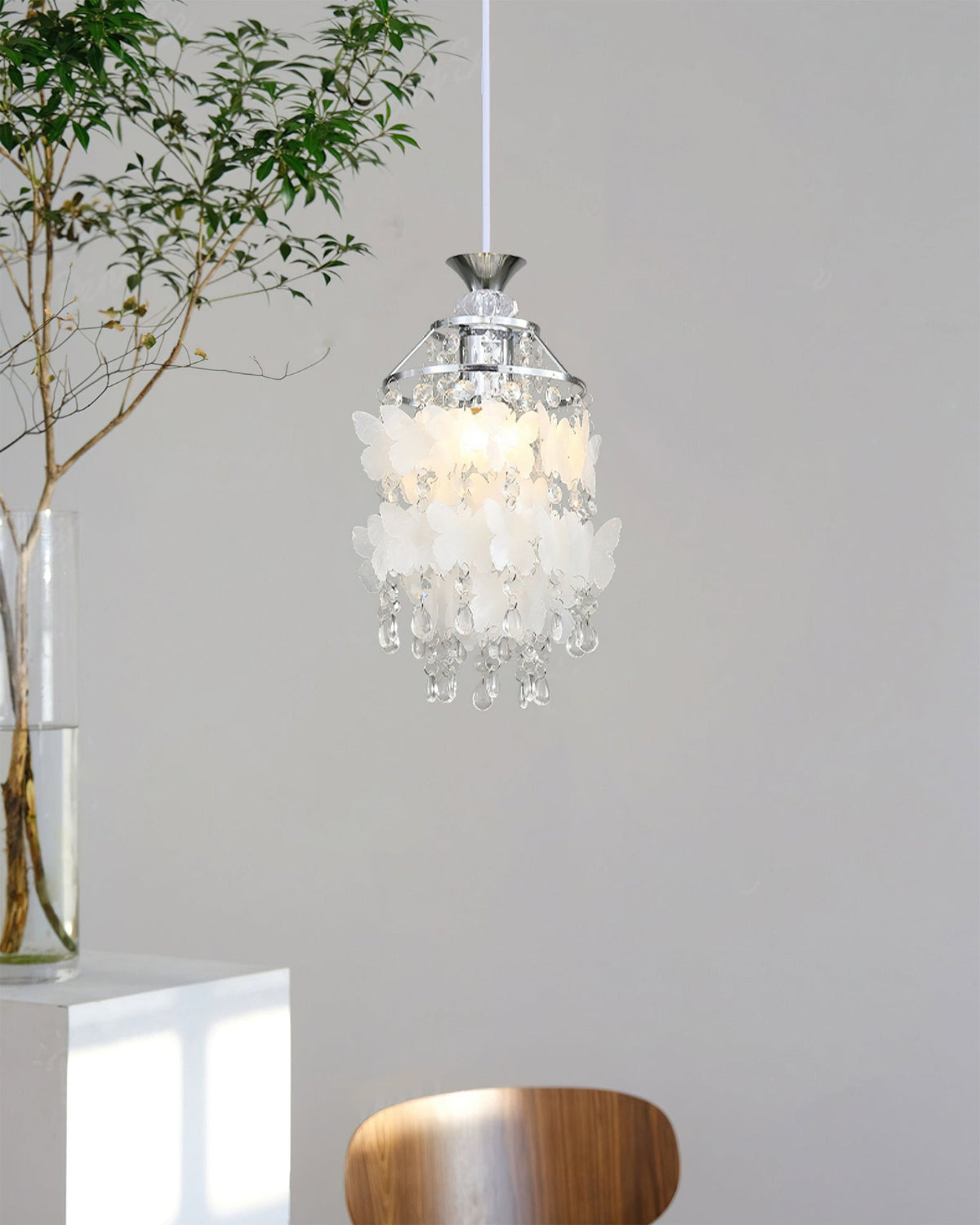 Papiliane Pendant Light