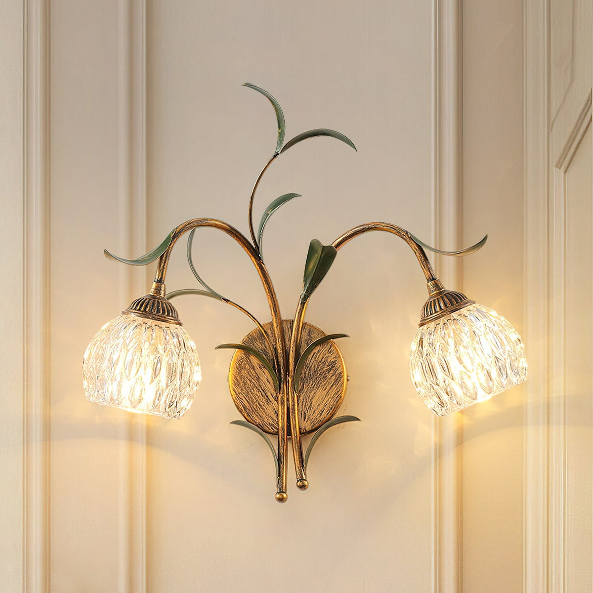 Jasmine Wall Light