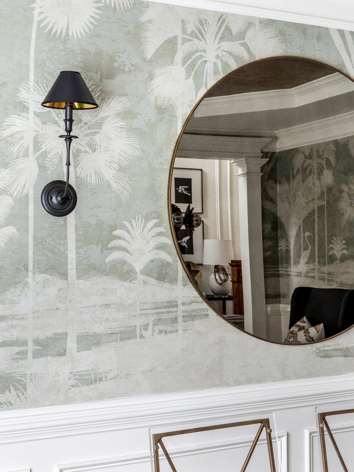 Viraarine Wall Lamp