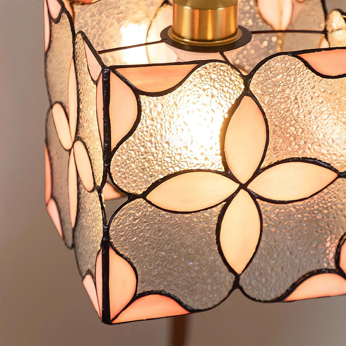 Selaniella Pendant Light