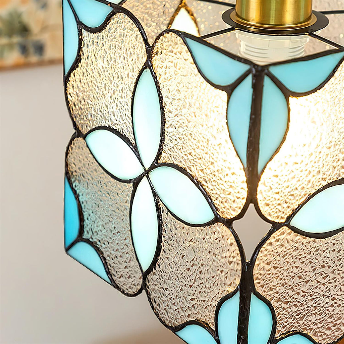 Selaniella Pendant Light